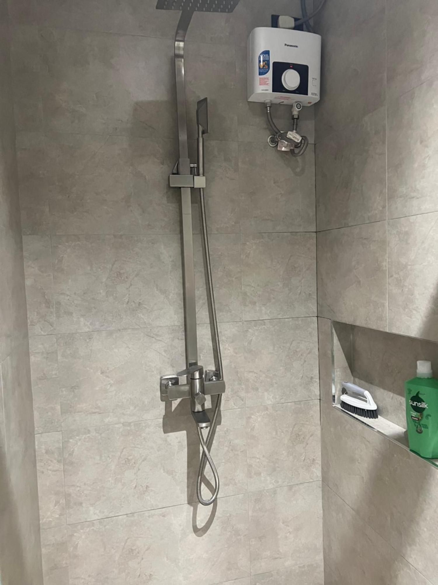 טליסיי Antara Condominium Tower 2 מראה חיצוני תמונה
